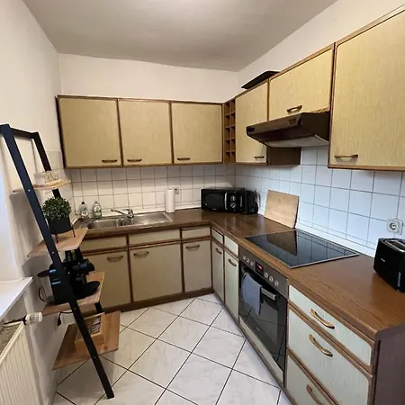 85qm - Zentrale Lage - Parkplatz Apartment